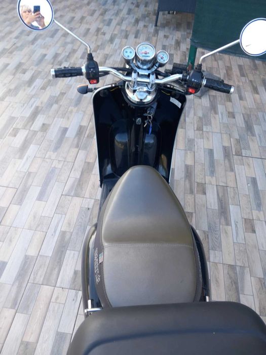 Scuter nova motors retro motor 49 an 2010 km 3900 cu portbagaj inclus