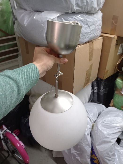 Lustra Glob Alb Lampa