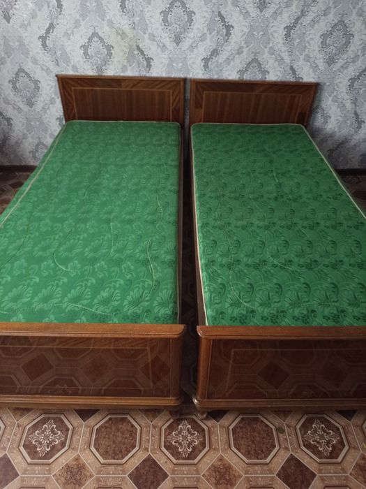 Кровать двухспальная