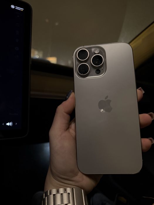  Iphone 16 PRO MAX