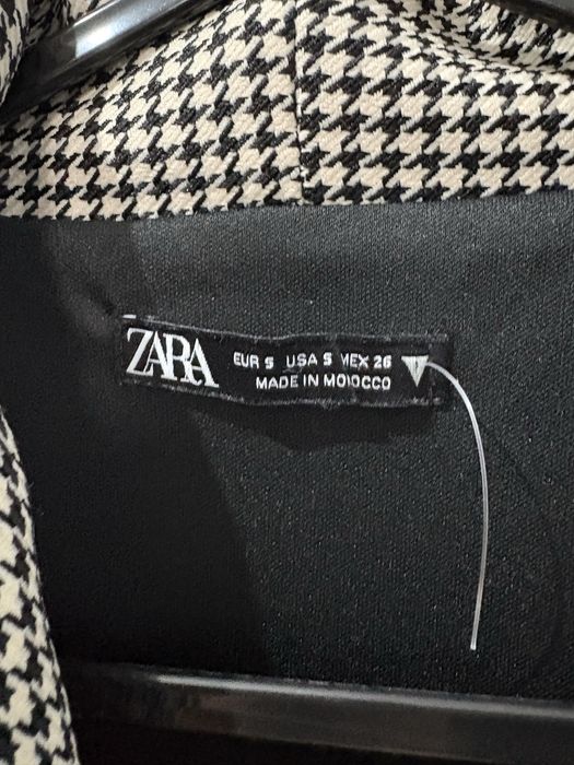 Зимна рокля Zara