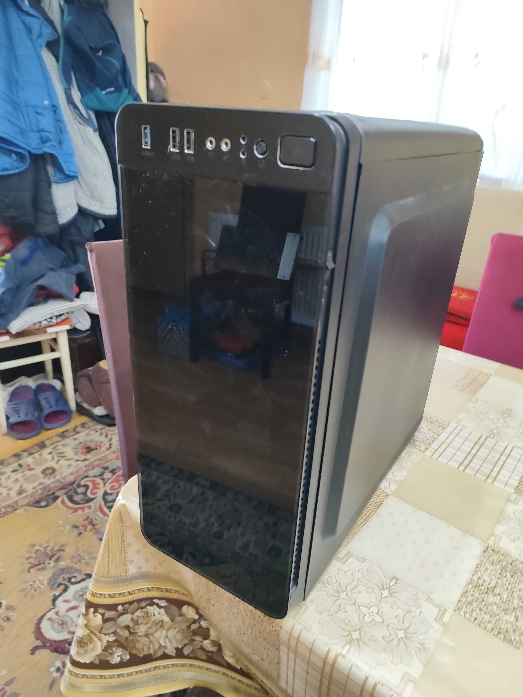 Kit PC Gaming (PC, tastatura, mouse, monitor, casca)