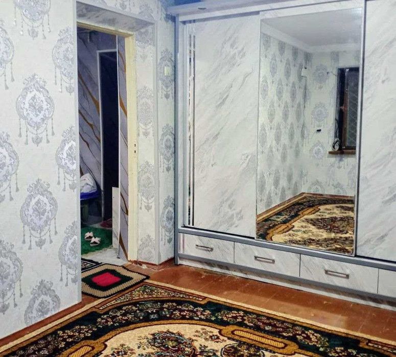 1 хонали уй сотилади