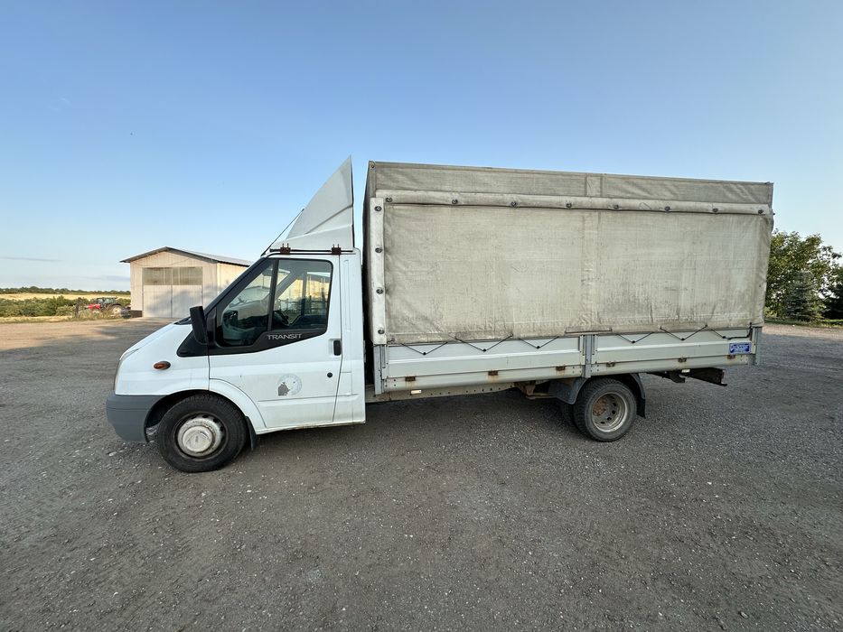 Ford transit platforma + Prelată  2012