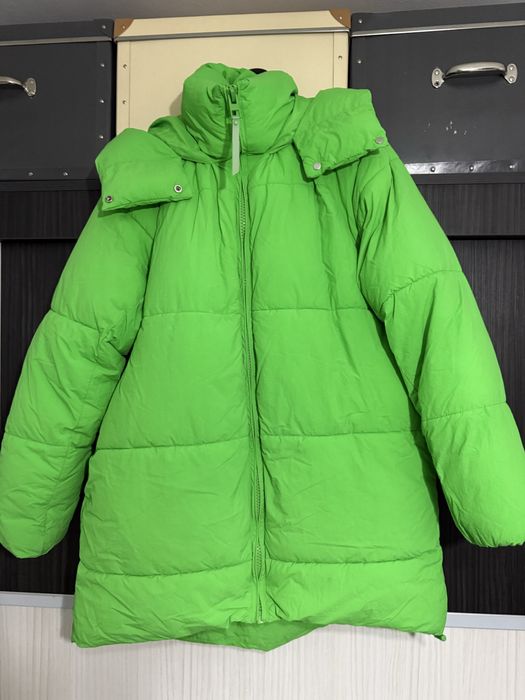 Vand geaca iarna zara S oversize