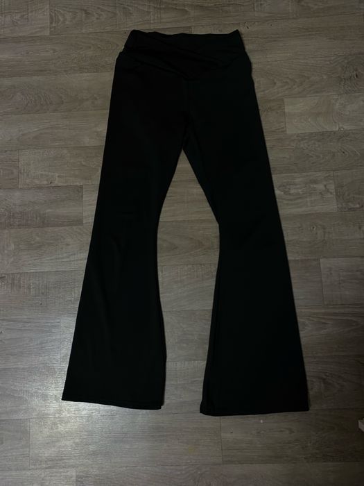 Штаны брюки велюровые и штаны легинсы