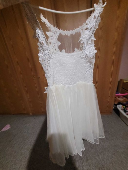 Vand rochie de mireasa