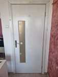 Vand usi de apartament de interior