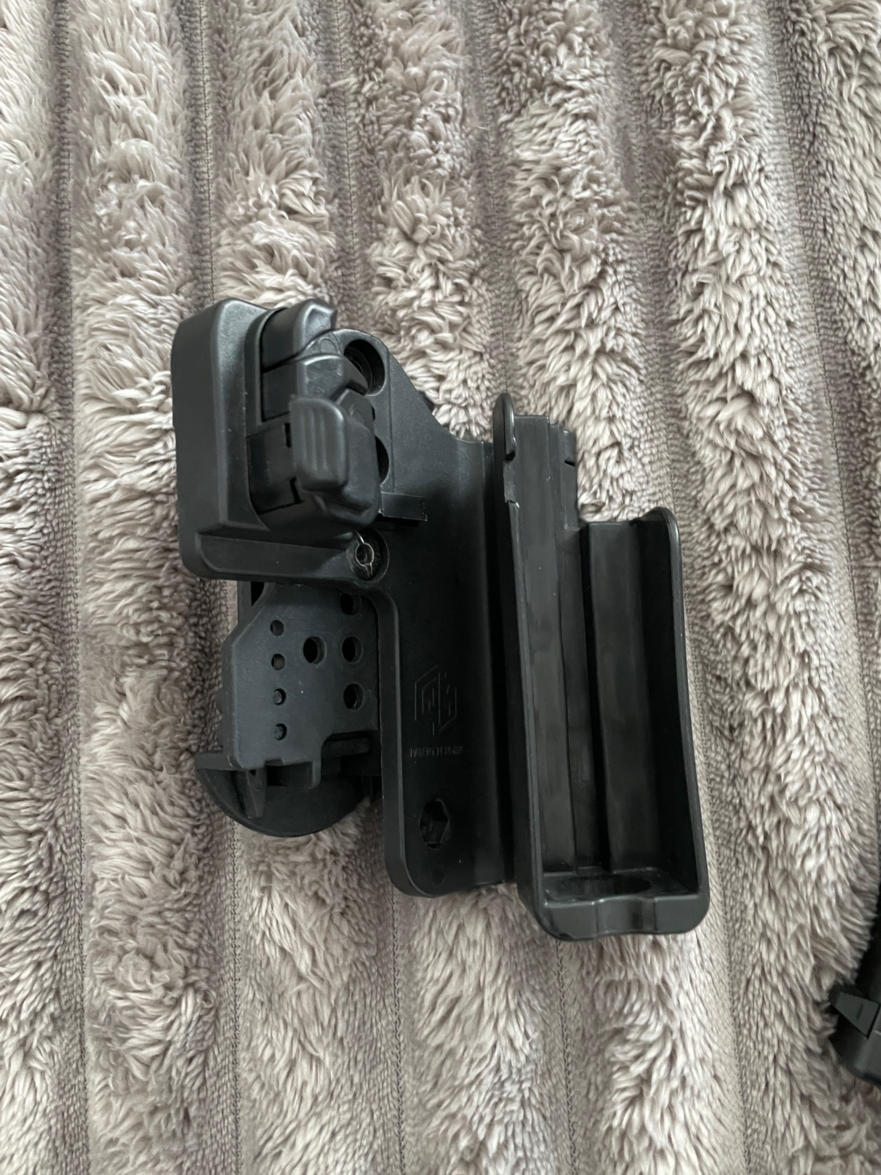 holster glock quantum mechanics