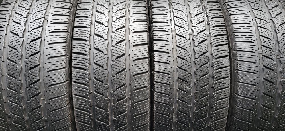 4 anvelope 235 65 r16 C continental vancontact winter 2021