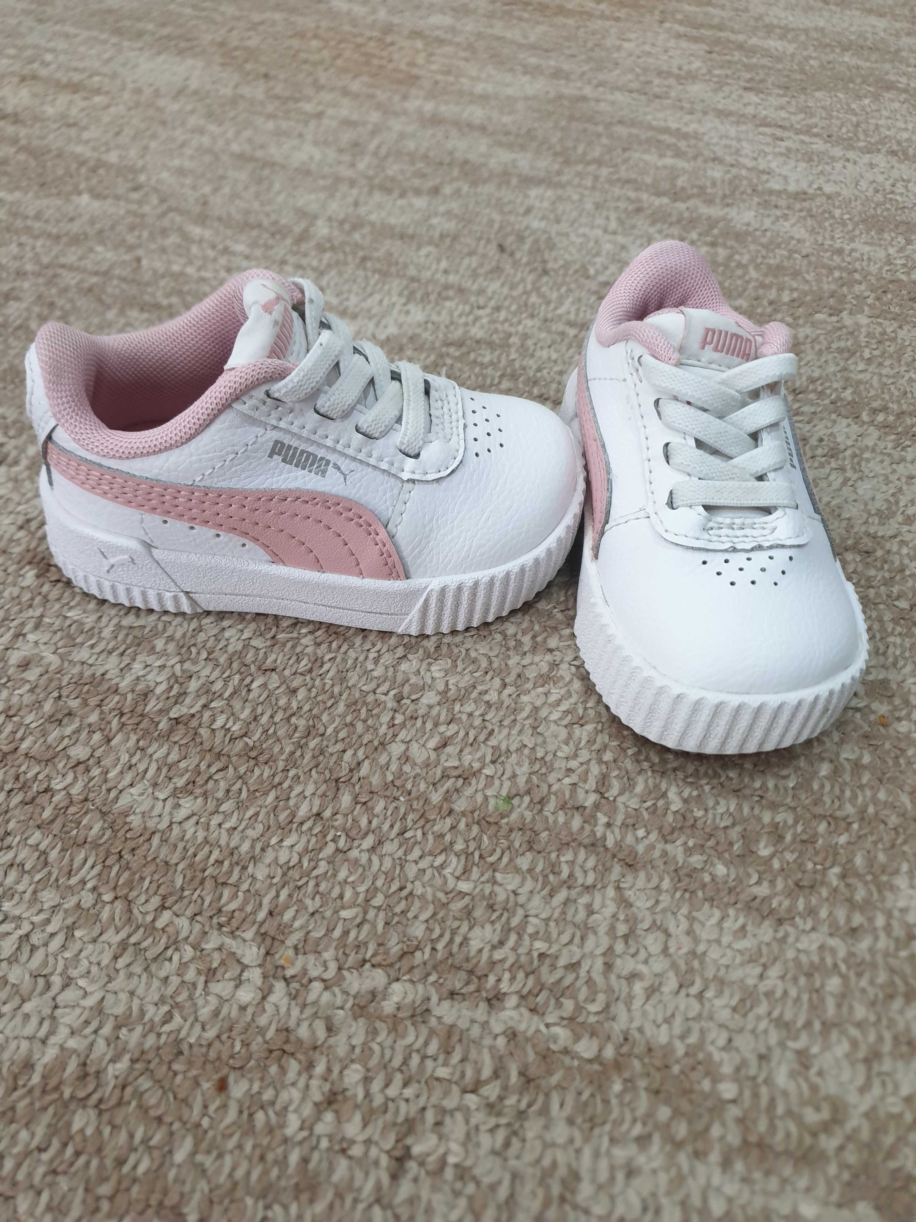 Adidas Puma Carina fetite