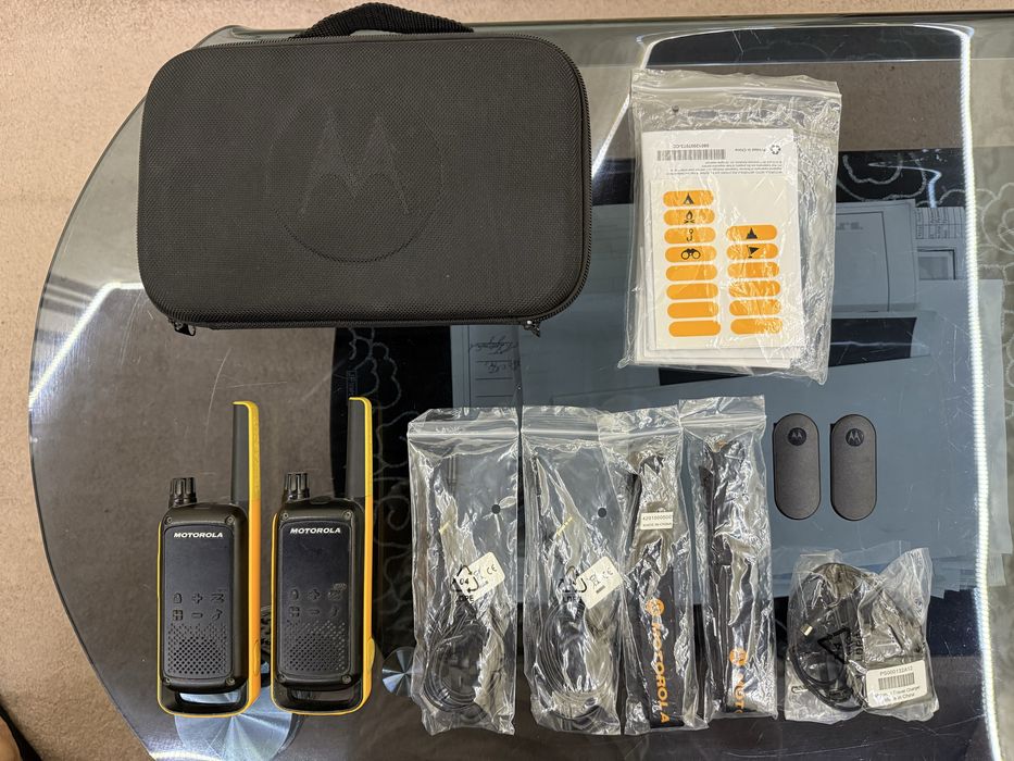 Продам рация Motorola T82