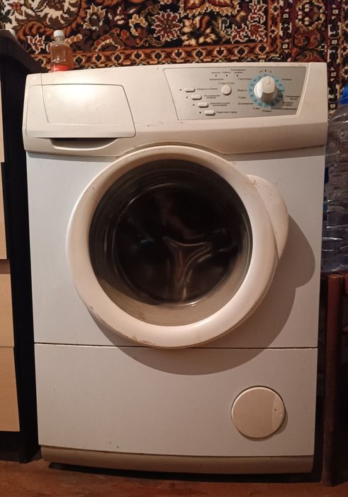 Продаю свою стиральную машину Indesit