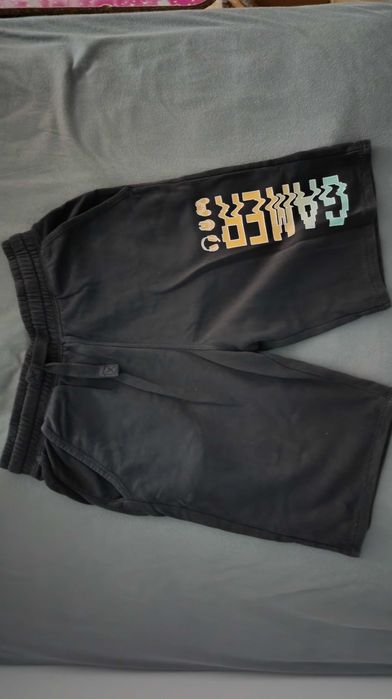 Къси панталони H&M за момче