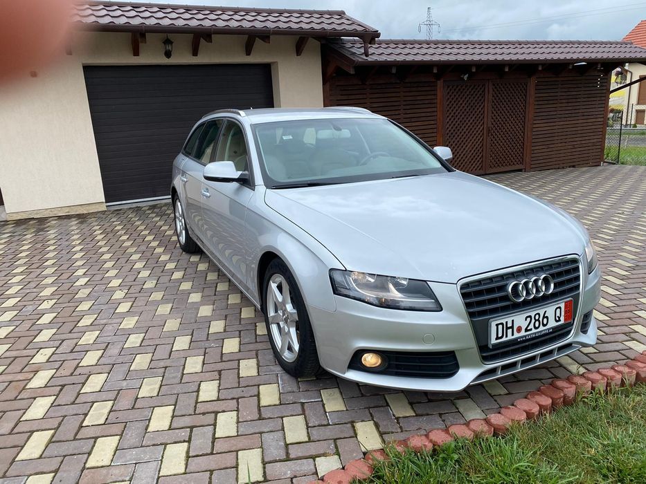 Vând Audi A4 b8 TDI motor GAGA