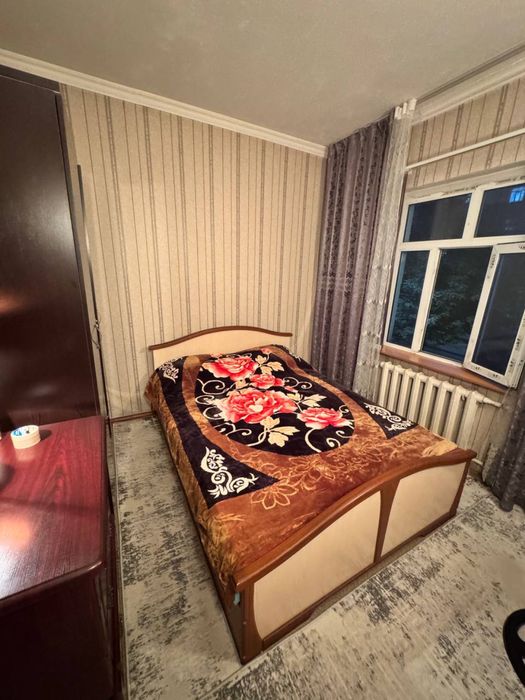 Продаю Свою  Дустлик-1. 2 ком. 2 этаж 5 этажного дома