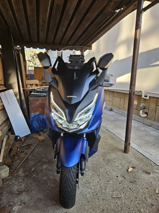 Honda Forza 350 - 2022 garantie 2026
