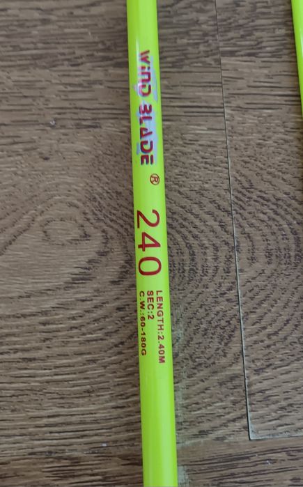 SET 4 Lansete FIBRA PLINA 2.40m WIND BLADE + 4 Mulinete SAIMINO X6000