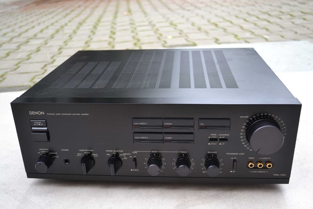 Amplificator Denon PMA 700 V