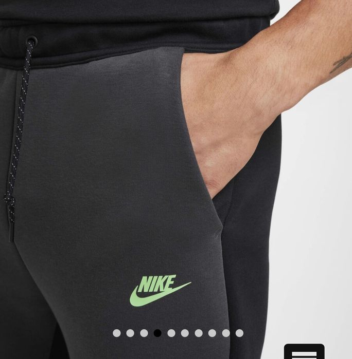 Оригинално долнище на Nike Tech! XXL