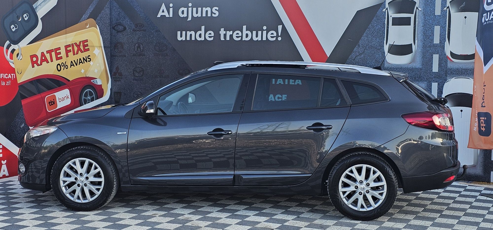 Renault Megane BOSE 2013 1.5dci panoramic navi xenon Garantie Rate Liv