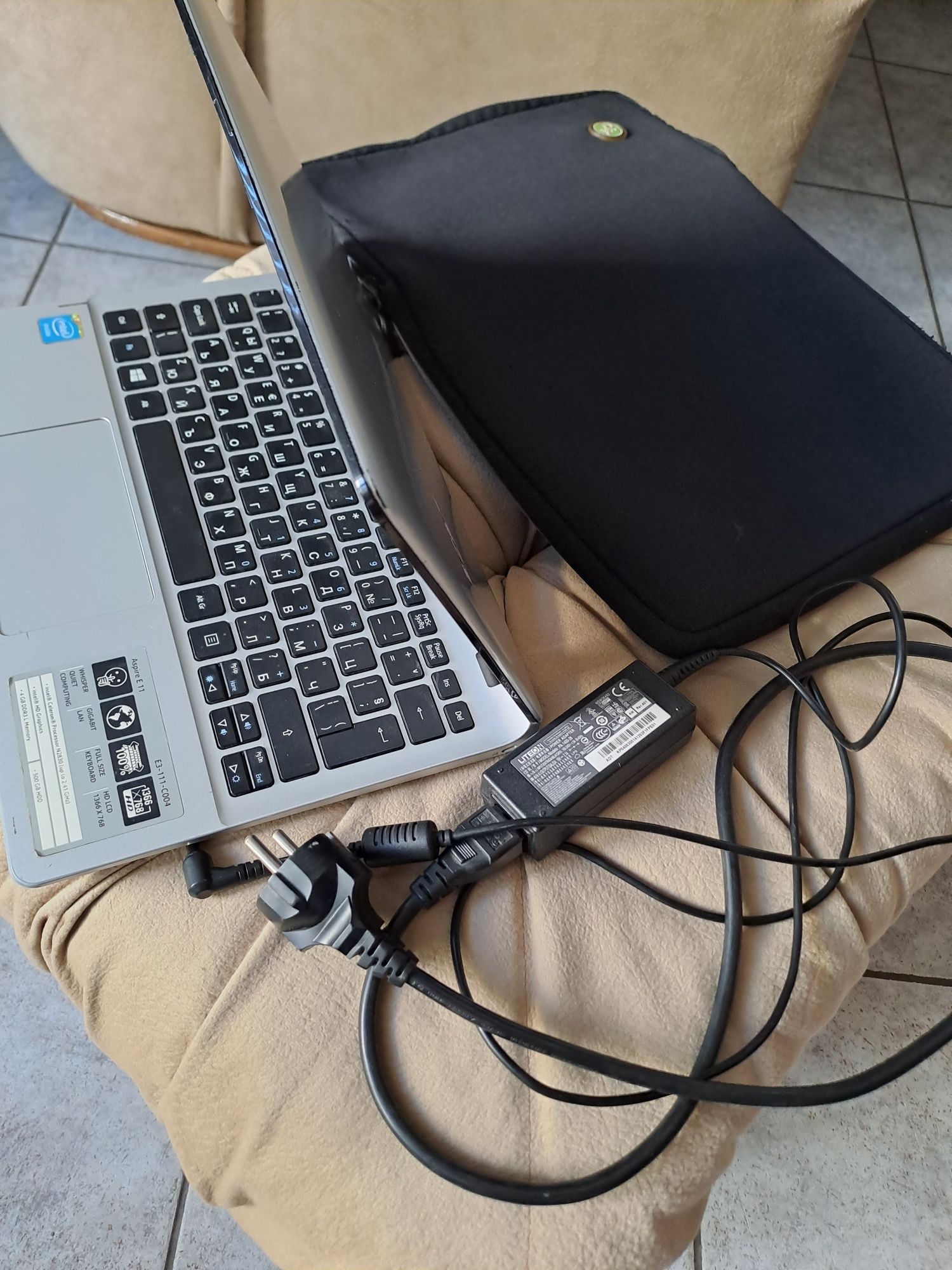 Acer aspire E 11