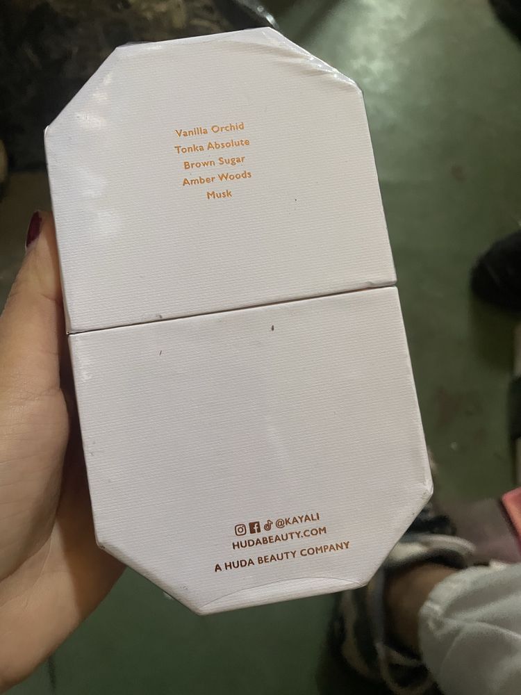 kayali vanilla |28