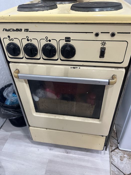 Отдам электрическую плиту бесплатно