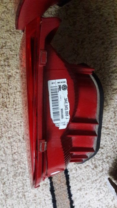 Vand Stopuri Lampi Triple VW Passat B7 Berlina - Originale - Impecabil