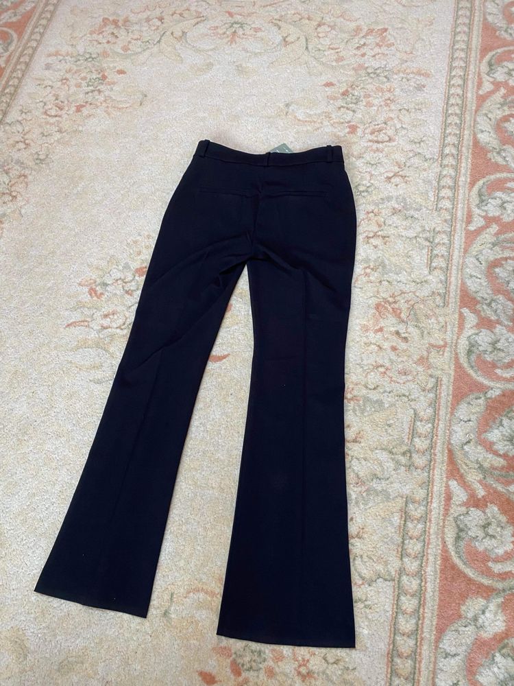 Pantaloni evazati dama H&M marimea 36 noi cu eticheta