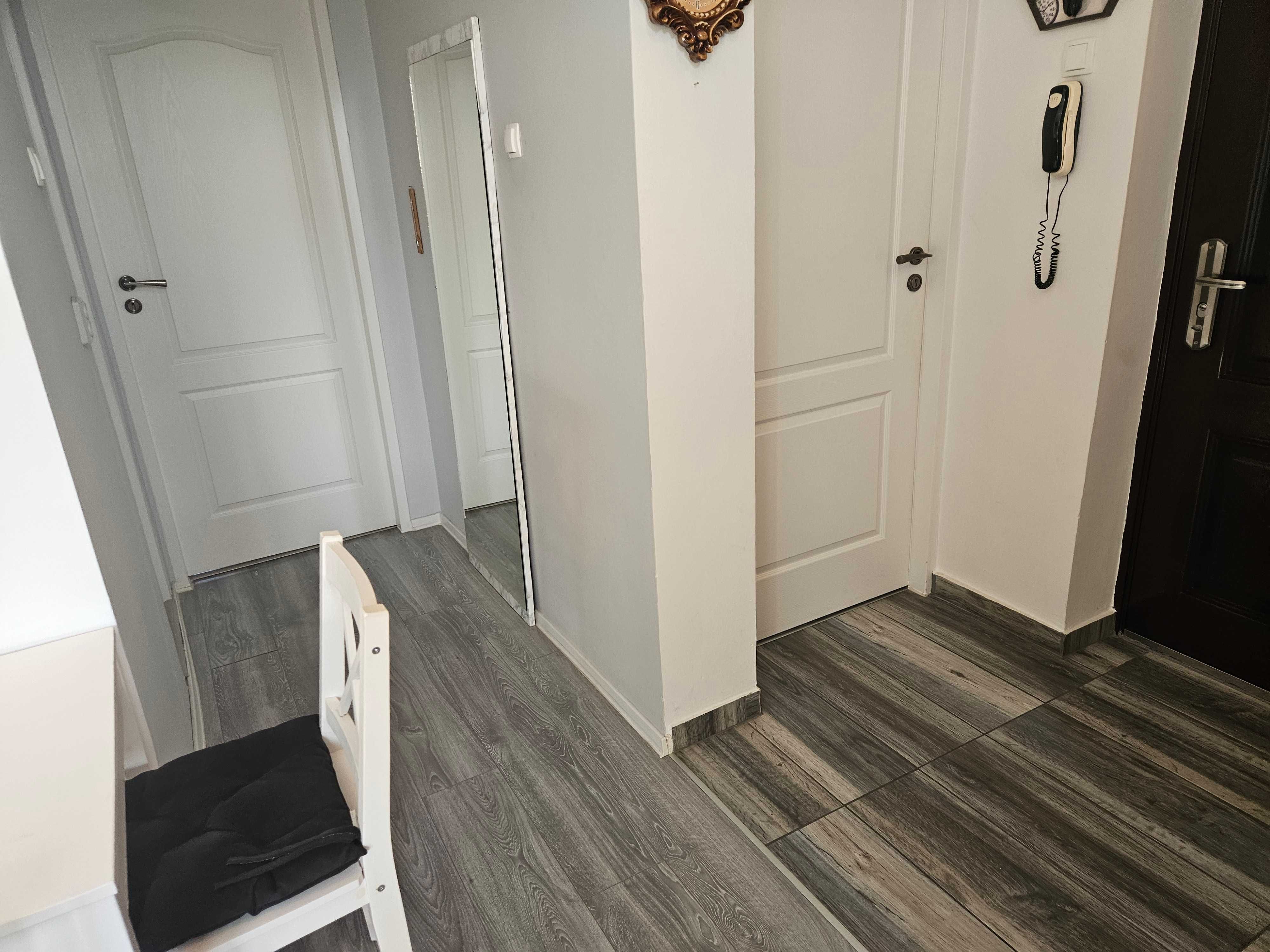 Apartament 2 camere decomandat, Balcescu , amenajat , ideal investitie