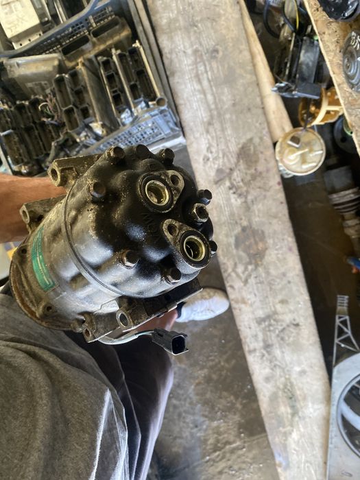 Compresor clima FORD C-MAX FOCUS 2 KUGA MONDEO 2.0 tdci