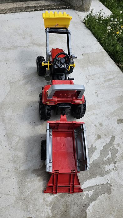 Tractor cu pedale, cupa si remorca Rolly Junior, rosu