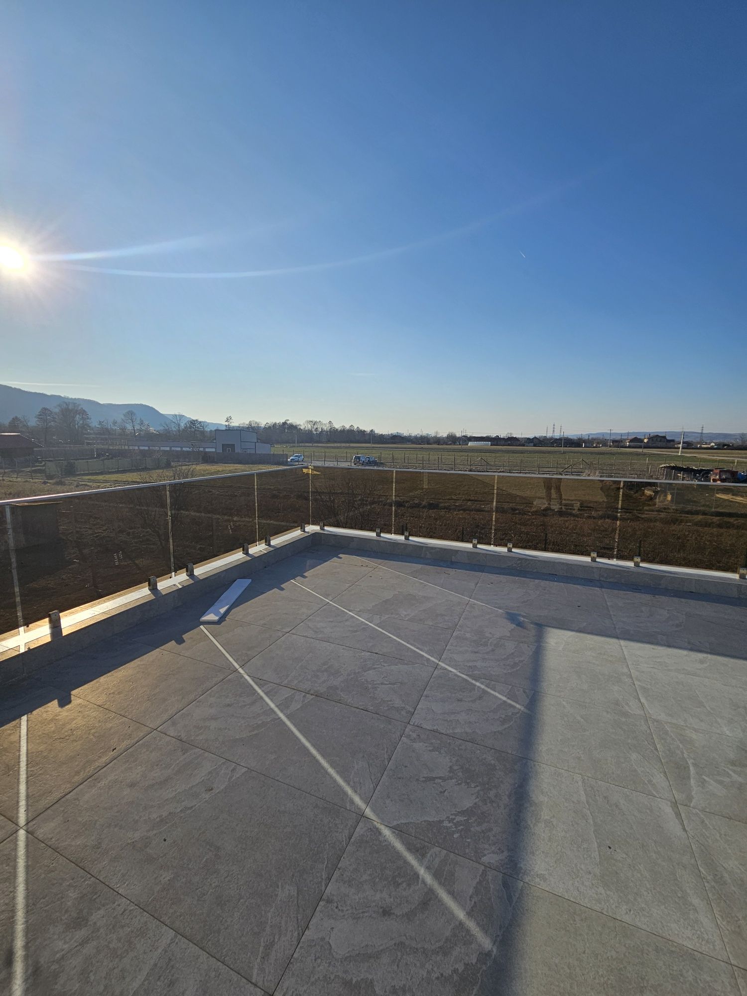 Balustrade sticlă – Montaj rapid – Preț avantajos – Timișoara