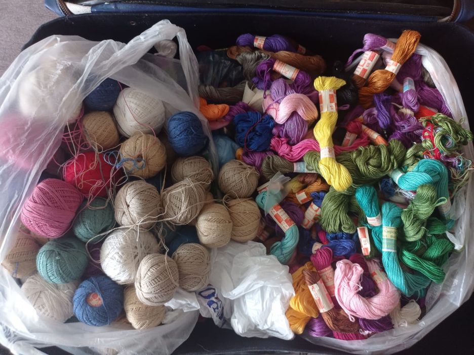 Продаю нитки мулине советские