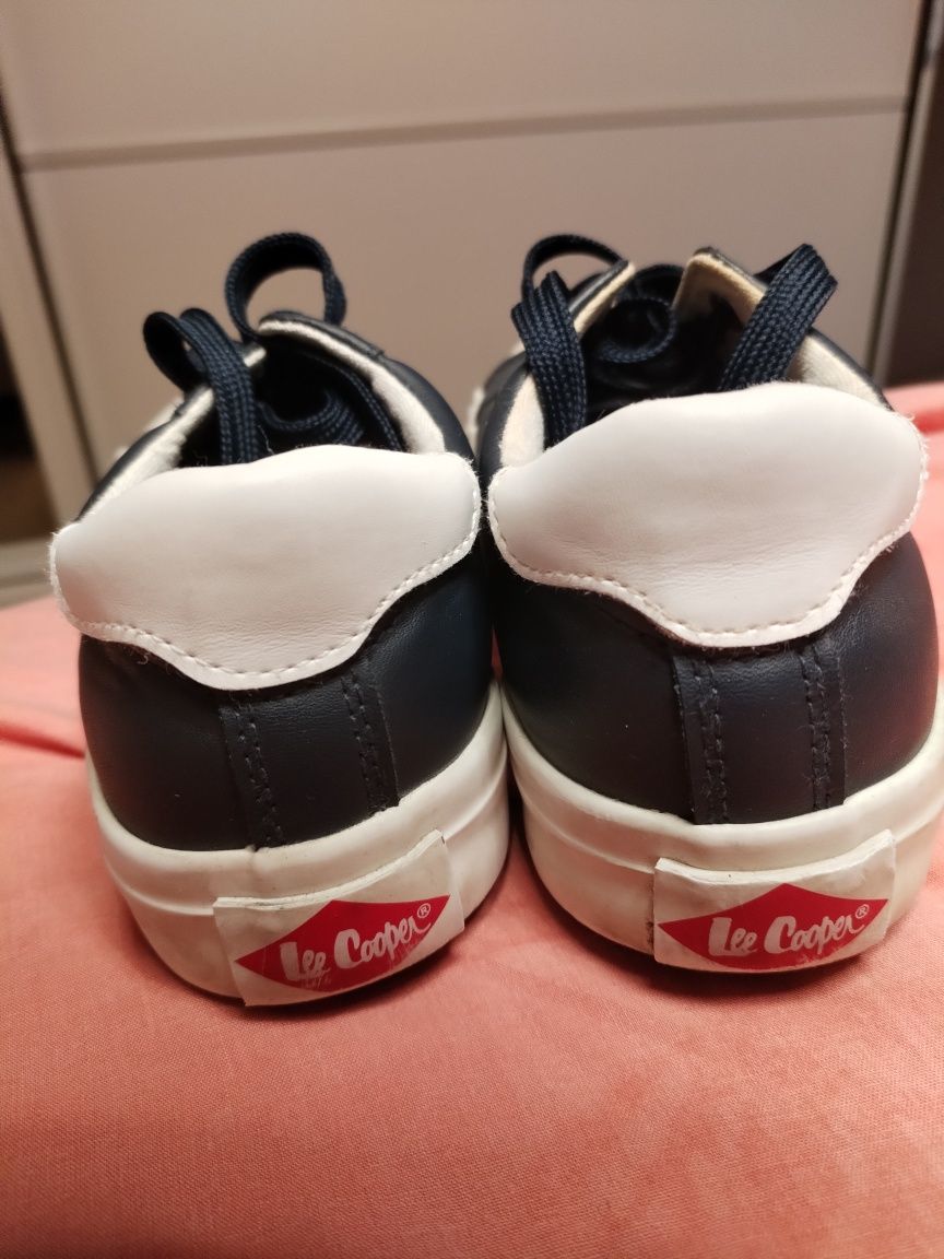 Маратонки Lee Cooper