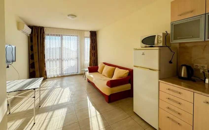 Продава се Двустаен апартамент в Поморие - 60 кв.м за 1425 €/кв.м - Снимка #6