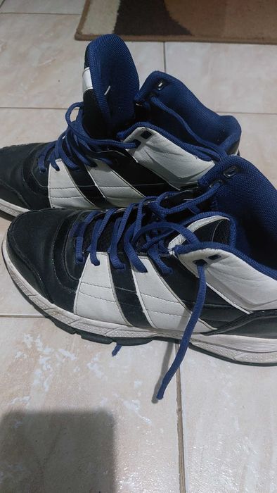 Обувки  40 41 42