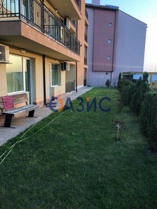 Продава се Едностаен апартамент в к.к. Слънчев бряг - 43 кв.м за 1000 €/кв.м - Снимка #12