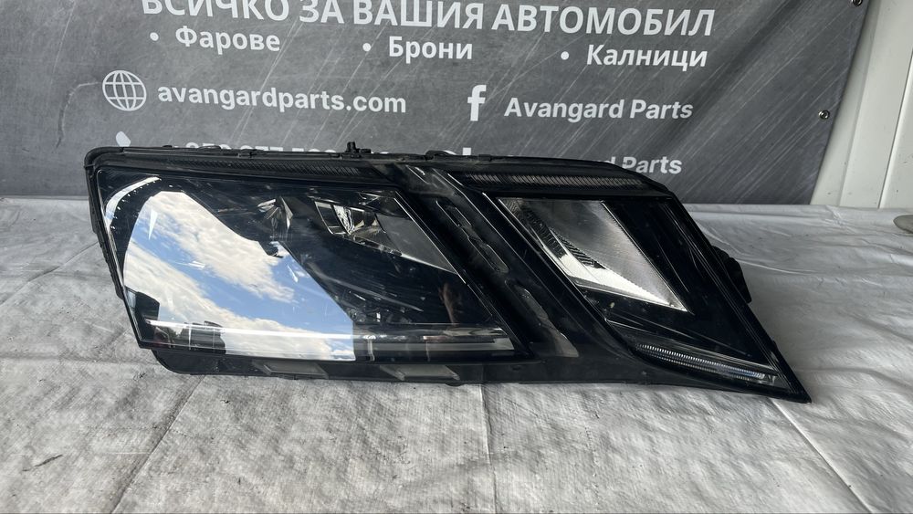 3 броя ляв и 5 броя десен фар Skoda Octavia 3 2018-