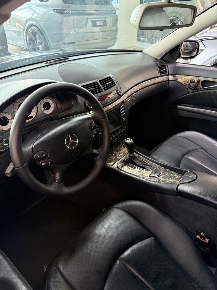 Mercedes Benz w211 3.7 L Sotiladi