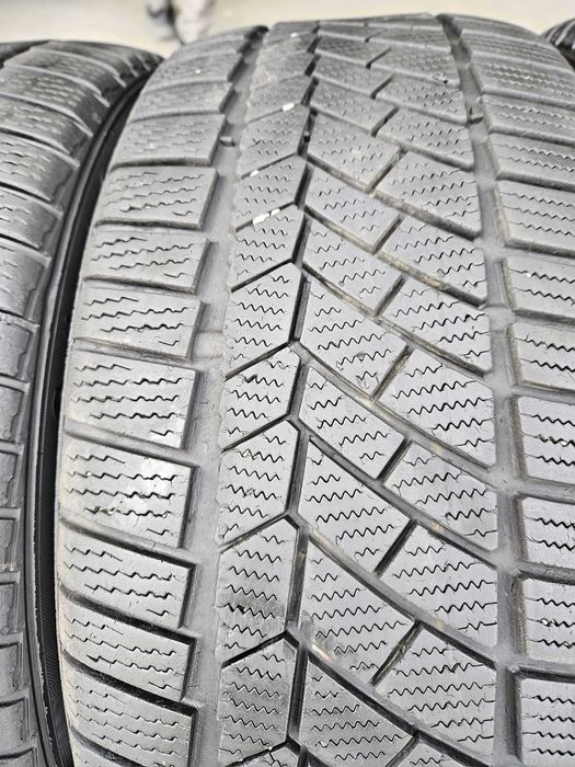 SET 4 Anvelope Iarna 225/45 R18 CONTINENTAL ContiWinter - Runflat