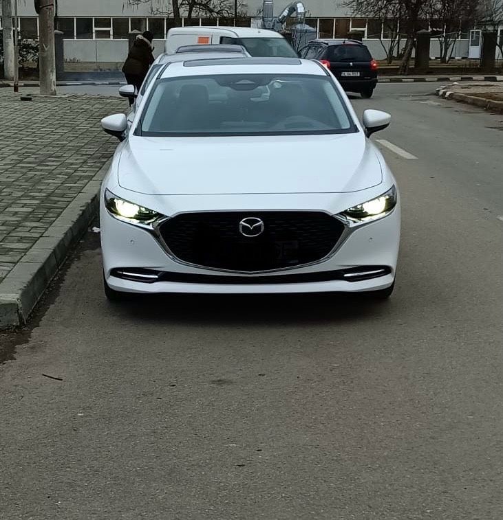 Mazda 3 Exclusive-Line