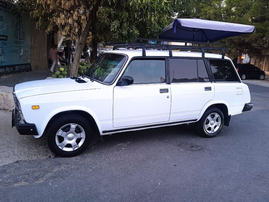 Сотилади срочна 04