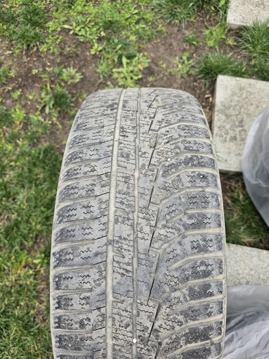 Vand pachet 4 jante tabla R16 + 2 cauciucuri de vara