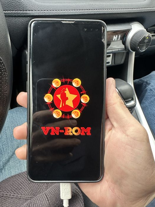 Продам Samsung S10 5G