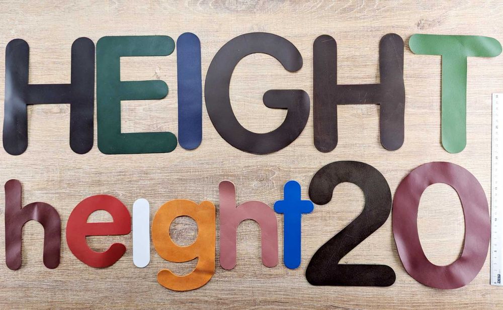 Litere si cifre din piele naturala, regenerata sau ecologica