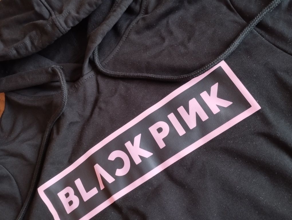 Нов суитшърт Blackpink размер S