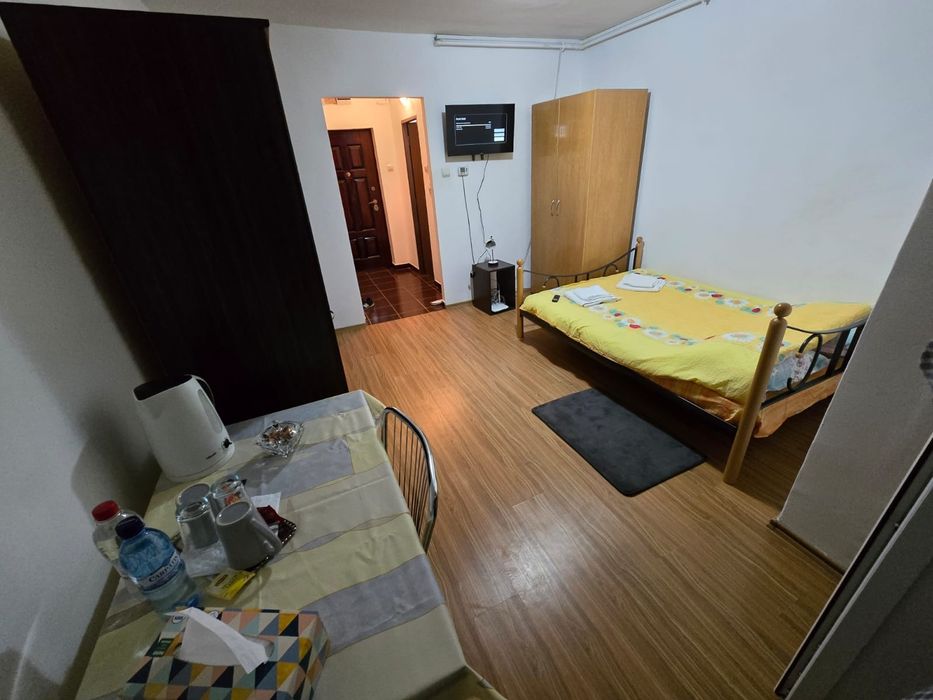 Apartament 1 cam zona UMF,ET 1, 0%comision