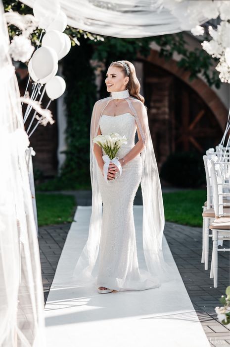 Vând rochie de mireasă, model spectaculos